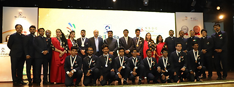 WORLD SKILLS INDIA 2017 TEAM with Mr Dharmendra Pradhan, Hon’ble Minister for Skill Development and Entrepreneurship, Govt. of India