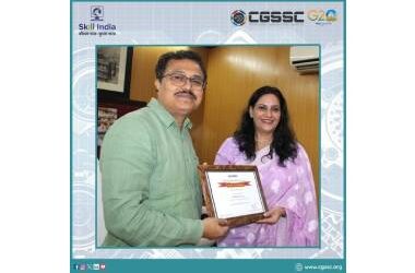 Ms. Shalini Singh, CEO, (CGSSC), in collaboration with Shri Yatish Kumar, Chairman and MD, (BCL), recognized and awarded a newly established Center of Excellence in Welding in Kolkata